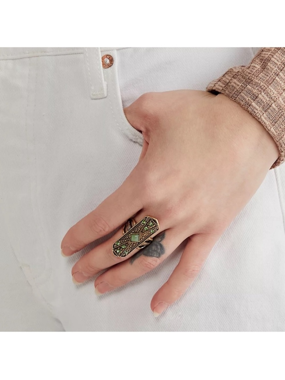 Free People BOHO Seely Ring 
Silver n Moonstone size 7 
NWT